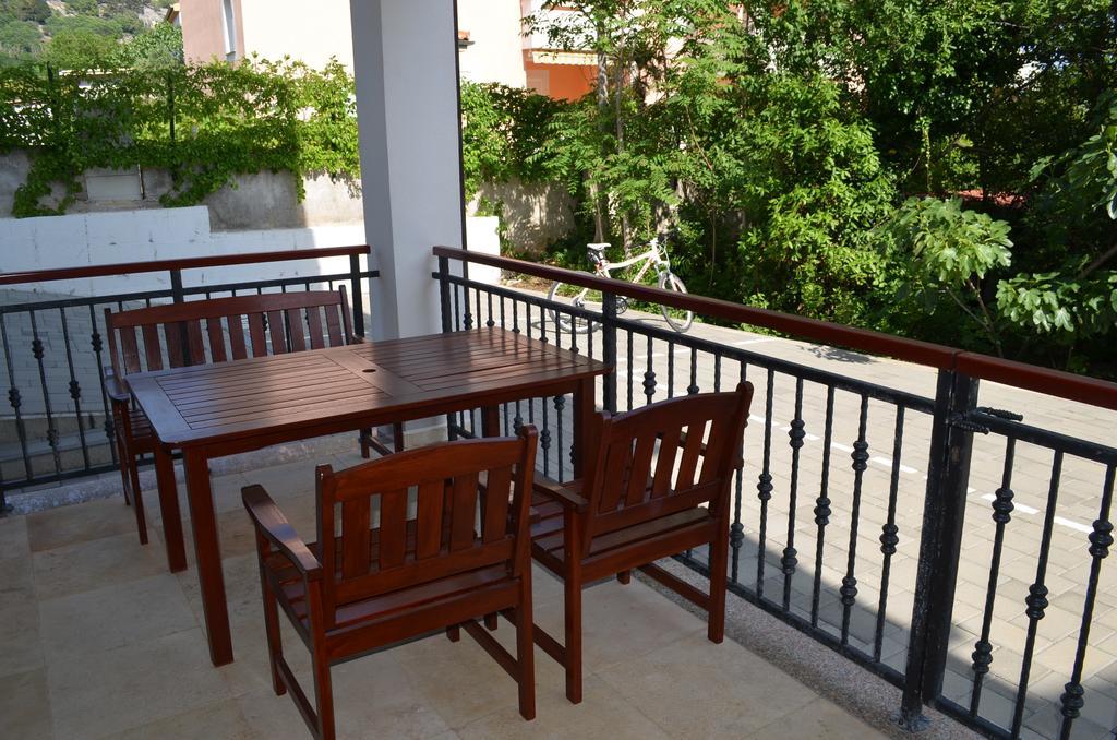 Apartments Soldo Baska  Exterior photo